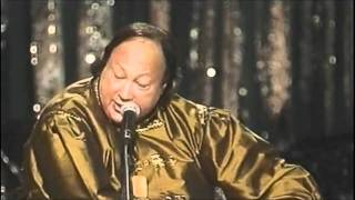 Mast Nazron Se Allah Bachaye Nusrat Fateh Ali Khan [upl. by Amliv581]