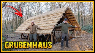 Grubenhaus 30 – Dachverlattung und Reetdach  Es ist nur noch krank 😱 Part 6 [upl. by Yeltnarb918]