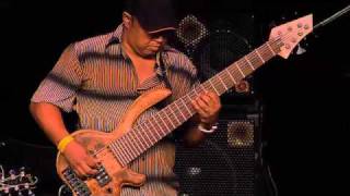 7 string Bass solo  Roy Croes  Bee Basses [upl. by Newcomer]