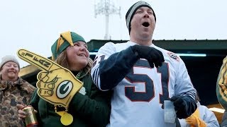 BearsPackers tailgaters fire up at Lambeau Field [upl. by Klinger]