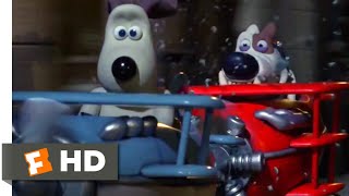 Wallace amp Gromit The Curse of the WereRabbit 2005  Dogfight Scene 910  Movieclips [upl. by Nahgeem]