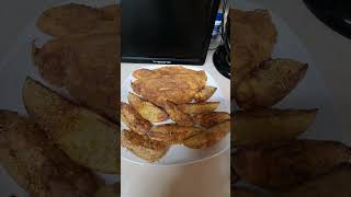 Catfish Filets and Steak Fries pt2 goodfood myfoodmyway mykitchenmyway [upl. by Clinton]