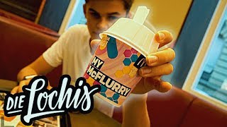 DieLochis Eis  Wie schmeckt der McFlurry Pink Bubble  Oskar [upl. by Tolman96]