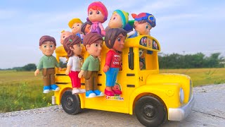 Wheels on the Bus  Cocomelon Bus Song  CoCo Bus Nursery Rhymes amp Kids Songs [upl. by Eicyac]