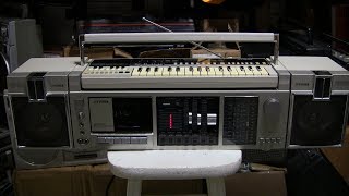 Fisher SC300K unboxing vintage ghettoblaster boombox keyboard Perfect needs belts [upl. by Gee]