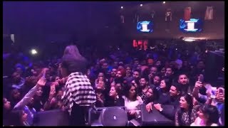 Ik Teri Akh Kaashni  Jasmine Sandlas  New Song Live 2017 [upl. by Ong878]