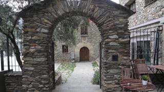 Andorre Andorre la vieille Centre historique  Andorra Andorra the old Historical center [upl. by Notseh509]