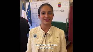 Remise de diplômes pour les jeunes portedrapeau [upl. by Blackmore]