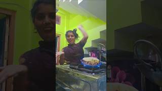 Roti to Bhad mein Gai Aaj dance love [upl. by Idnahs]