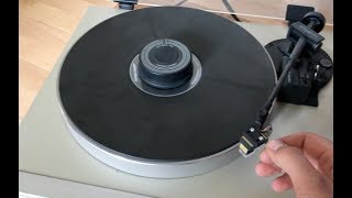 Fast and easy turntable repair Changing the drive belt on your turntable [upl. by Pentheam]