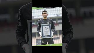 GOALKEEPER ALIREZA BEIRANVAND GETS IN GUINNESS BOOK WITH HIS 70yd LONG THROW [upl. by Brandyn]