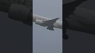 etihadairways 777 stunning rotation planes aviation airport planespotting avgeek shorts [upl. by Metsky242]