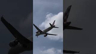 A320 FILMED UNDER VOLOTEA PLANE APPROACH AT BOD AIRPORT [upl. by Eisse]