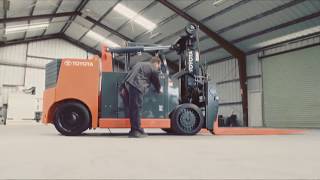 Toyota Material Handling  Products High Capacity Adjustable Wheelbase Forklift [upl. by Aviva]