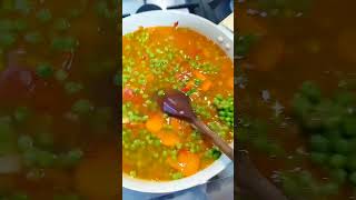 Mazare cu pui  Peas and chicken stew romanianfood homecookingchannel youtubeshorts fypシ゚viral [upl. by Margareta]