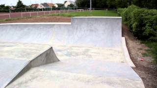 Skatepark de PontaultCombault [upl. by Neret]