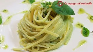 Pasta al pesto genovés  La receta original italiana paso a paso [upl. by Magdaia]