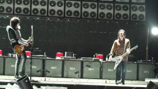 KISSONLINE EXCLUSIVE Soundcheck footage of quotShock Mequot [upl. by Sehcaep632]