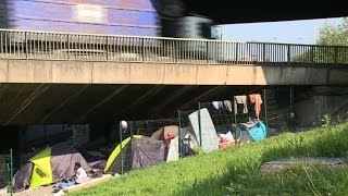 Hundreds of migrants camp in northeast Paris [upl. by Anelleh]