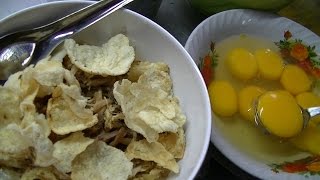 Jakarta Street Food 675 The Legend Cikini Porridge with Raw Eggs Bubur Cikini BR TiVi 5211 [upl. by Smada]