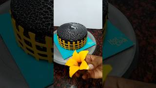 New chocolate cake 🎂🎂amazing and beautiful designshort ideal YouTube video [upl. by Anitsugua]