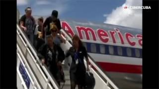 Aterrizaje histórico de American Airlines en Holguín Cuba [upl. by Eelanej762]