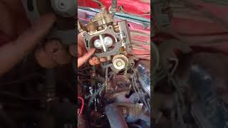 chequeo de inyectores de Nissan z24 motor 24 americana año 1986 [upl. by Kerrison138]