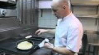 How To  Omelette  4 Food [upl. by Nauqet]