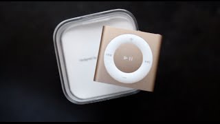 Apple iPod Shuffle 2015 Gold Unboxing amp Hands On [upl. by Ablasor]