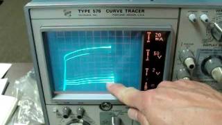 Matching 6V6 Vacuum Tubes With The Tektronix 576 Curve Tracer [upl. by Amsirhc67]