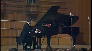 Mikhail Pletnev plays GlinkaBalakirev The Lark  video 1983 [upl. by Aizek]