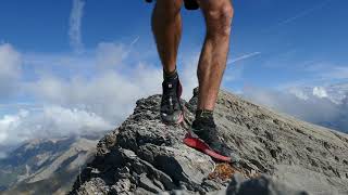 Trail running En équilibre sur une arête à couper le souffle [upl. by Sonny]