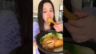 Eating fried chicken 🐔🍗 clay pot rice foodie shorts [upl. by Fortune]