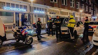 Achtervolging eindigt met arrestaties aan Groene Hilledijk in Rotterdam [upl. by Sorvats477]