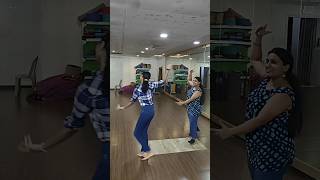 jhamkudi Manasi Parekh  Garba Choreography Dr Oshee and Charul dance garbasteps trending yt [upl. by Vtehsta]