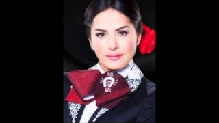 Danna Garcia El Jinete Que bonito amor [upl. by Gowrie75]