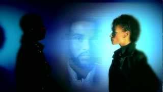 Fally Ipupa  Cadenas Clip Officiel [upl. by Joseito965]