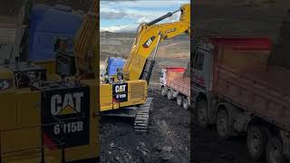 Caterpillar Excavator Loading Trucks With Two Passes [upl. by Groscr260]