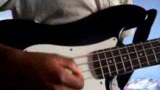 Fender Squrie P bass review kinda double pickup model [upl. by Irotal]