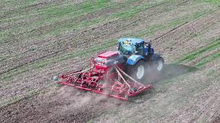 Weaving Lynx Seed Drill  Cambridgeshire [upl. by Africa911]