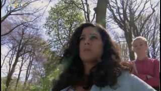 GTST  Nuran valt met rolstoel [upl. by Marceau]