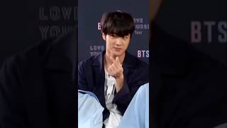 Jins sneeze disturbing the interviewbtsshortsjinrmjiminjhopebtsshorts [upl. by Nylrac]