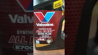 Valvoline 15w40 Engine oil for mini trucks and new AUTOSTempoenginoilBESTOILFOREMINITRUCKS [upl. by Nivel]