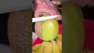 깔끔한 과일 자르기 달인 멜론 자르기 남대문 과일집 1 Melon cutting Amazing Fruit Cutting Skills Korean Street Food [upl. by Ted]