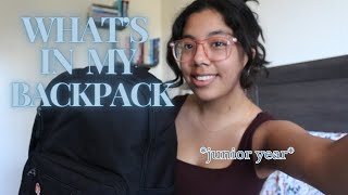 WHATS IN MY BACKPACK  JUNIOR YEAR [upl. by Ekal]