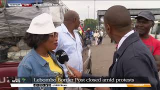 Lebombo Border Post  Stuck travellers frustrated as they want to cross to Mozambique [upl. by Ezechiel513]