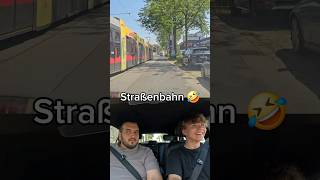 Keine Angst vor Straßenbahnen🚊 Die haben eine gute Spurhaltung🤣fahrlehrer straßenbahn vertrauen [upl. by Salli]