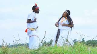 Okaash fi Faaxumaa Bareedduu Afran aqloo  New Ethiopian Oromo Music 2019Official Video [upl. by Novert]