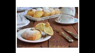 Panzerotti dolci catanesi con crema bianca e al cacao [upl. by Lenno]