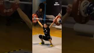 Girls Weight Lifting🏋️🔥shortsfitnessgym weighttrendingviral powerliftingvideoyoutube [upl. by Mandy]